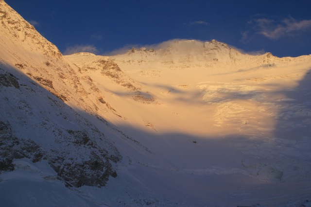 Lhotse sunset from ABC1